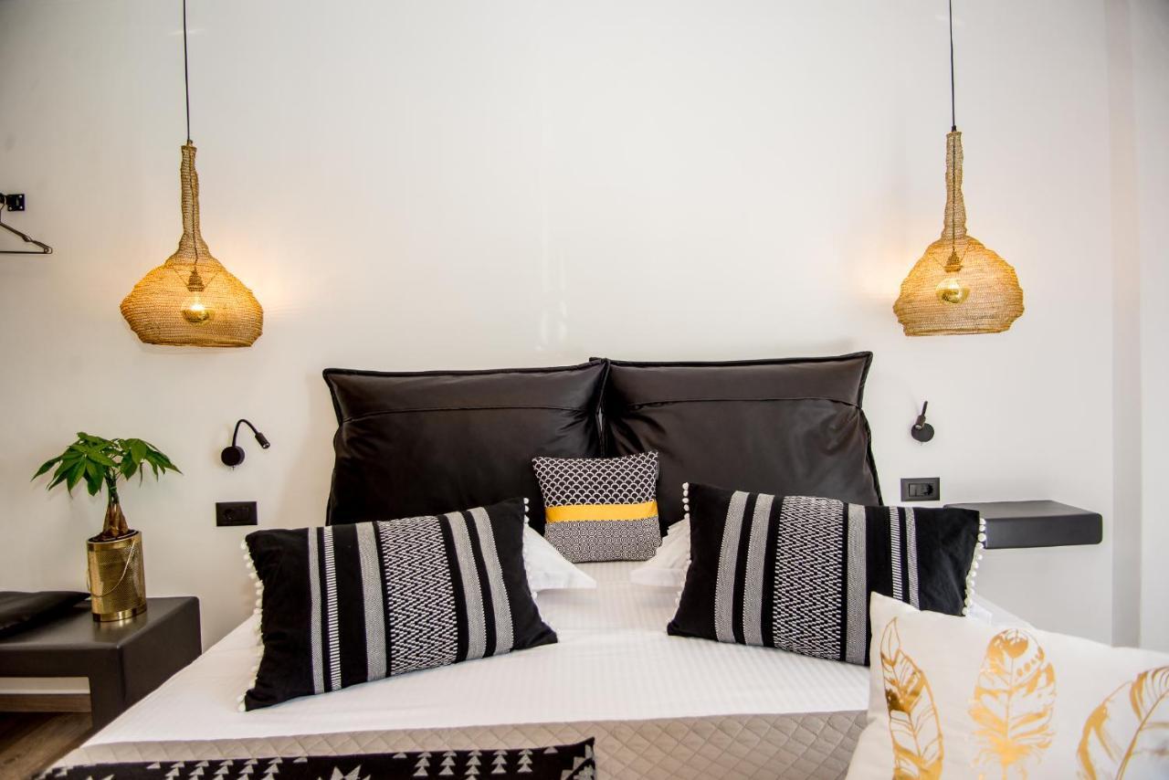 A & B Minimal Suite Ιι With Sea View In Argostoli Exterior foto